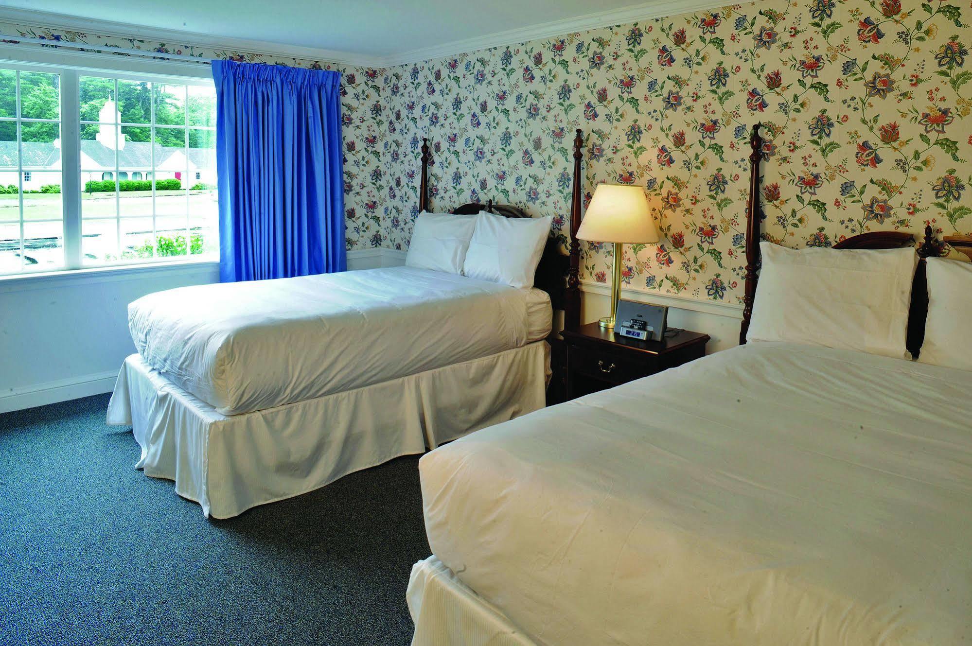 Old Sturbridge Inn & Reeder Family Lodges מראה חיצוני תמונה