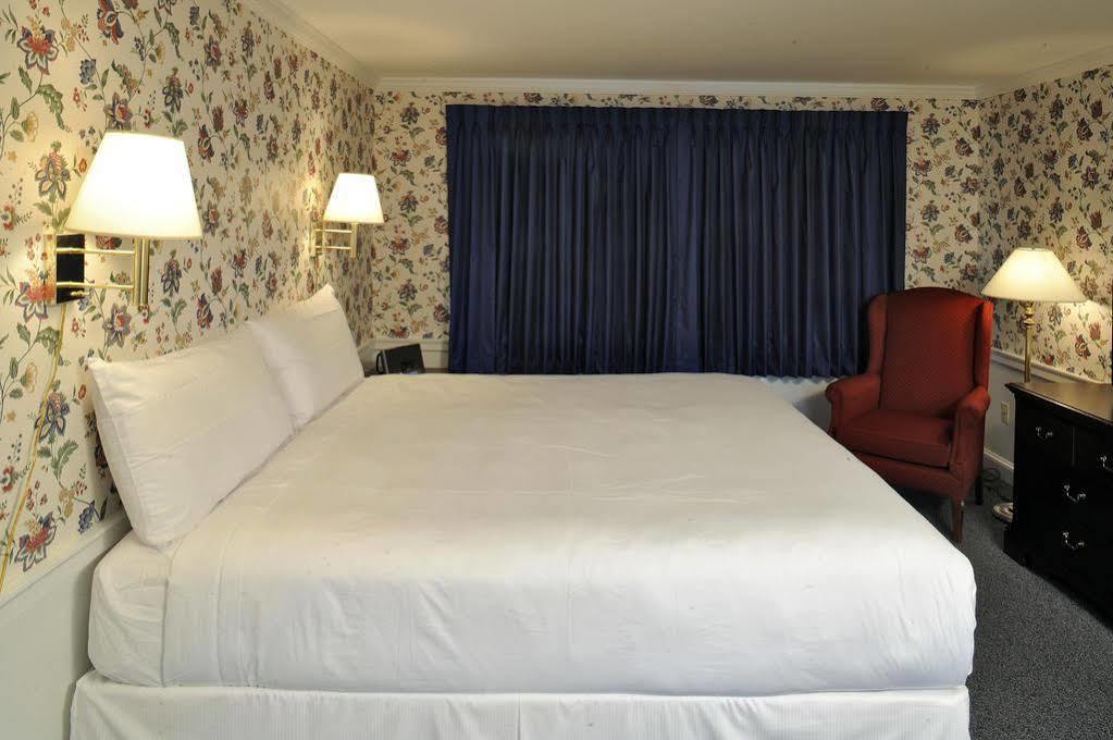 Old Sturbridge Inn & Reeder Family Lodges מראה חיצוני תמונה